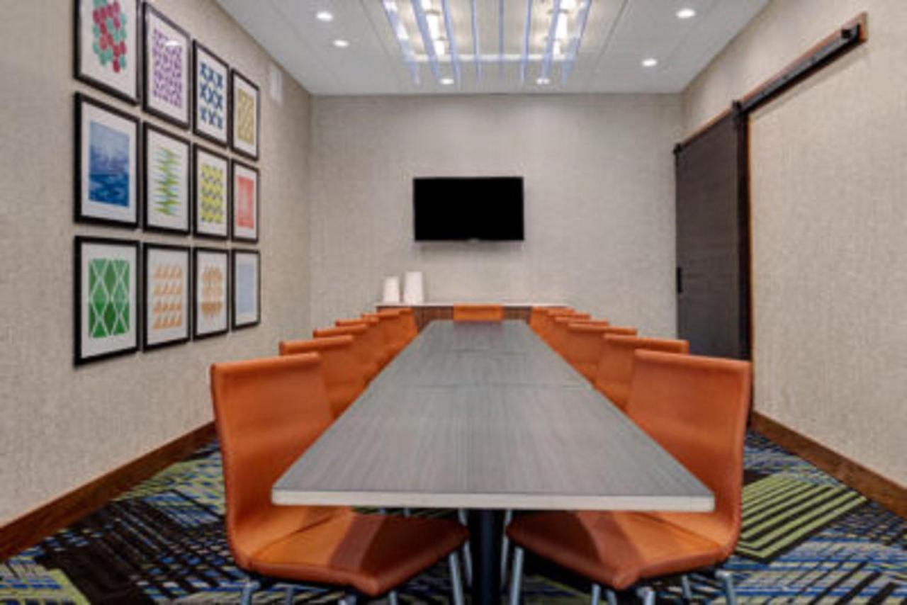 Holiday Inn Express & Suites - Grand Rapids South - Wyoming By Ihg Dış mekan fotoğraf