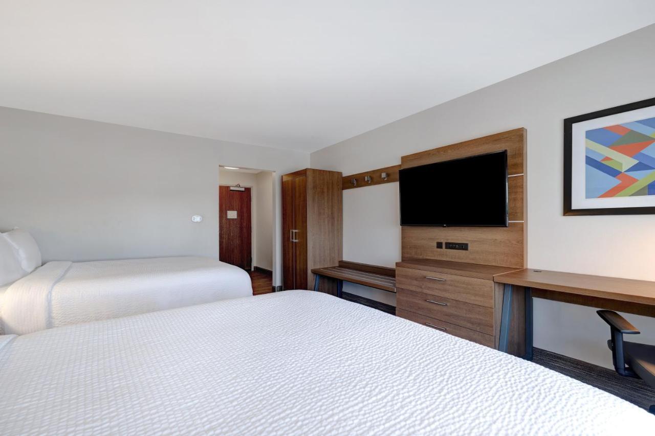 Holiday Inn Express & Suites - Grand Rapids South - Wyoming By Ihg Dış mekan fotoğraf