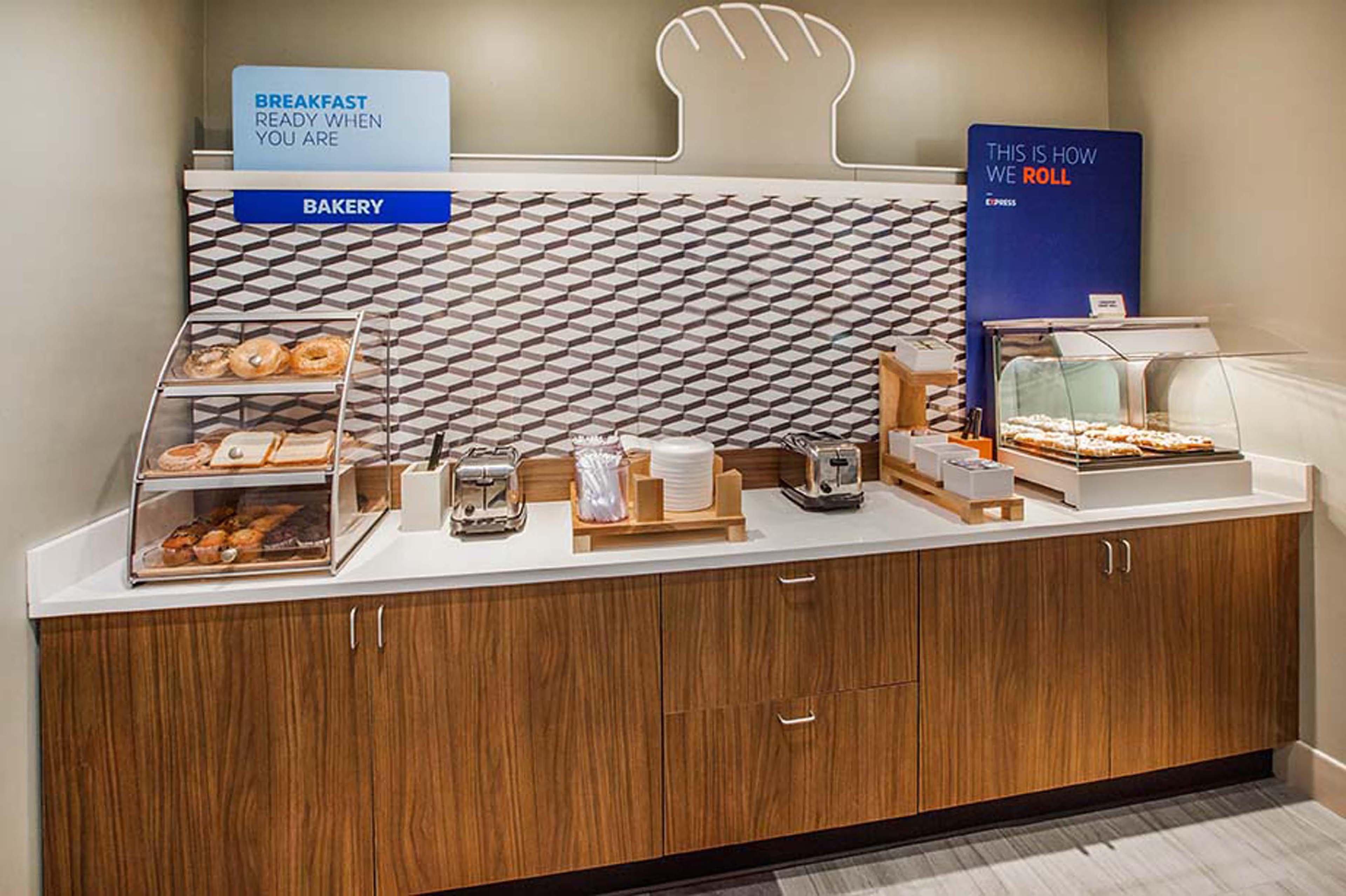 Holiday Inn Express & Suites - Grand Rapids South - Wyoming By Ihg Dış mekan fotoğraf