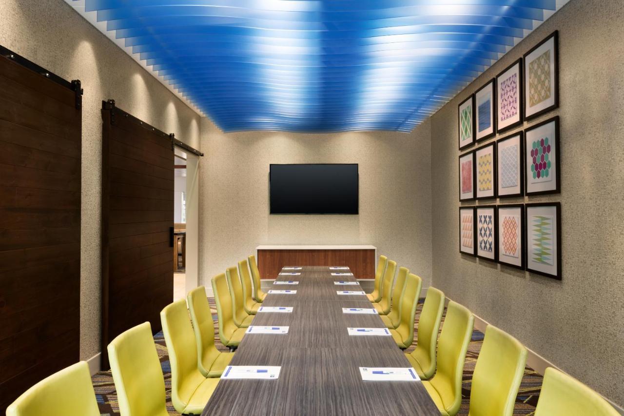 Holiday Inn Express & Suites - Grand Rapids South - Wyoming By Ihg Dış mekan fotoğraf
